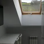 Apt.golondrosu, Coqueto En * Onís