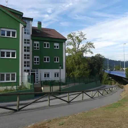 Apt.golondrosu, Coqueto En