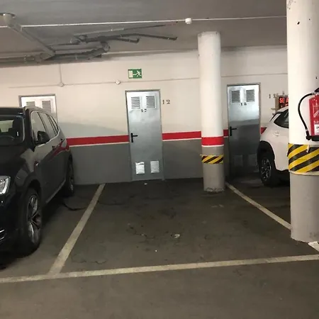 Apt.golondrosu, Coqueto En Apartmán Onís